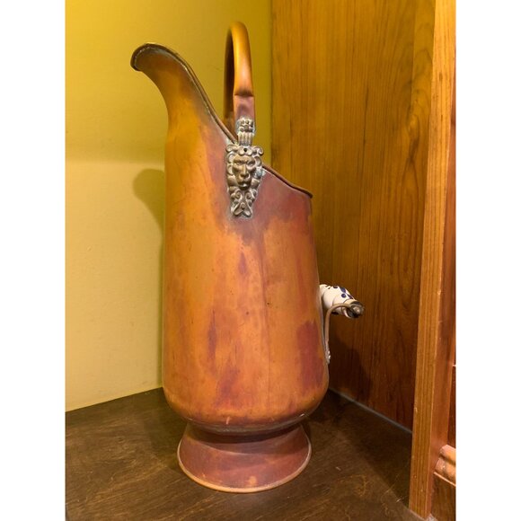 Vintage Copper Coal Scuttle With Porcelain Handle & Lion Head Decoration - Picture 3 of 9